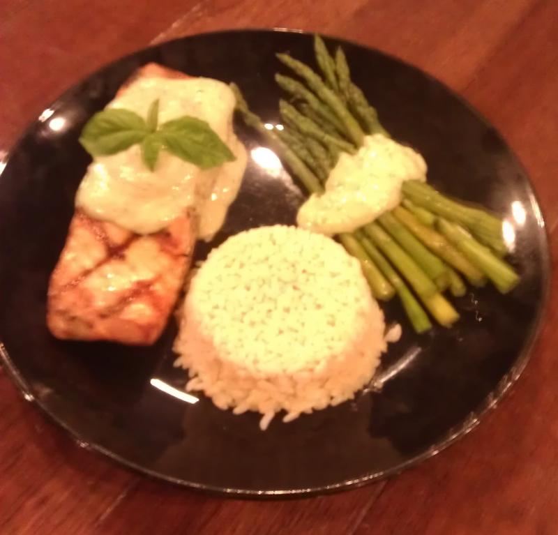 Fresh, hand-cut, chargrilled salmon with scratch-made creamy pesto!